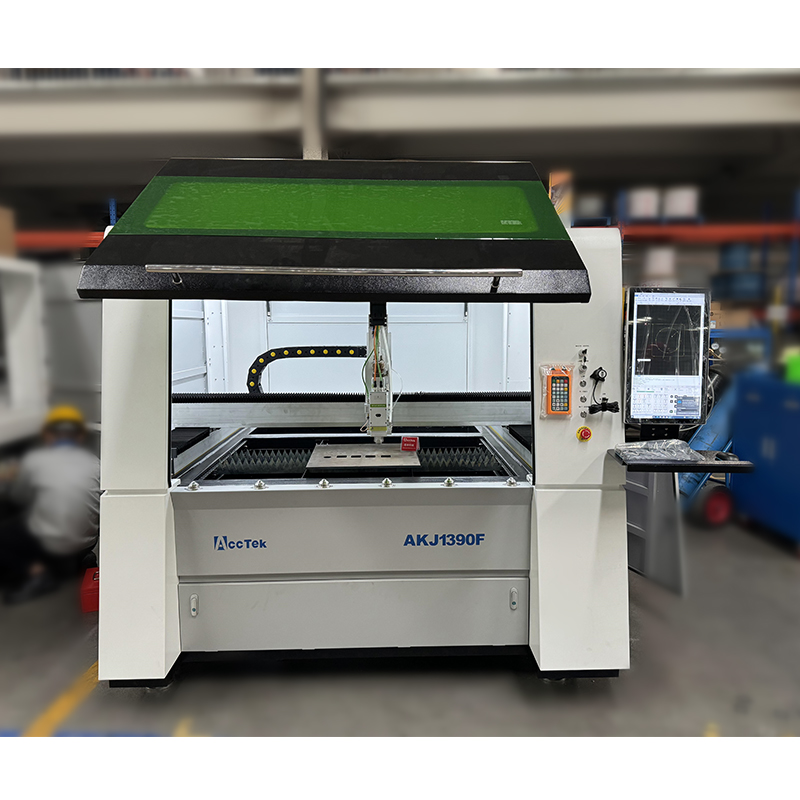 JINAN-Machine de découpe laser - Industrial Laser Equipment avis et prix